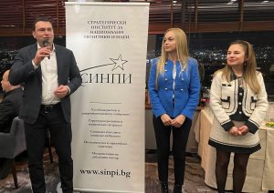 <strong>Калоян Паргов: Силна икономика и развита инфраструктура ще решат демографския проблем</strong>